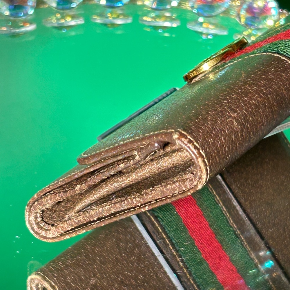 Gucci Brown Leather Wallet with Gold Accent Approx. 4.5” x 3” w/Box EUC - Picture 6 of 17